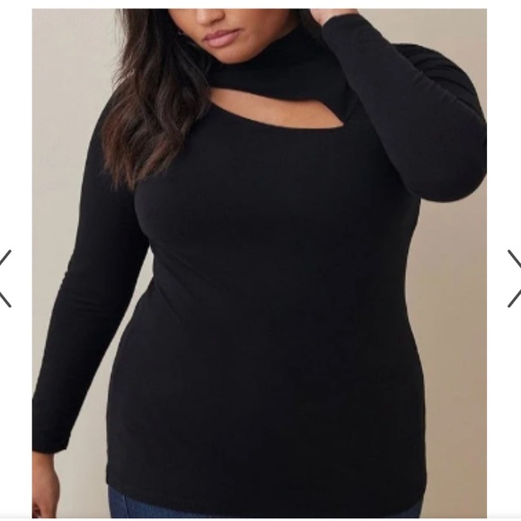 torrid | Tops | Torrid Black Long Sleeve Sexy Top With Cute Cleavage Detail | Poshmark